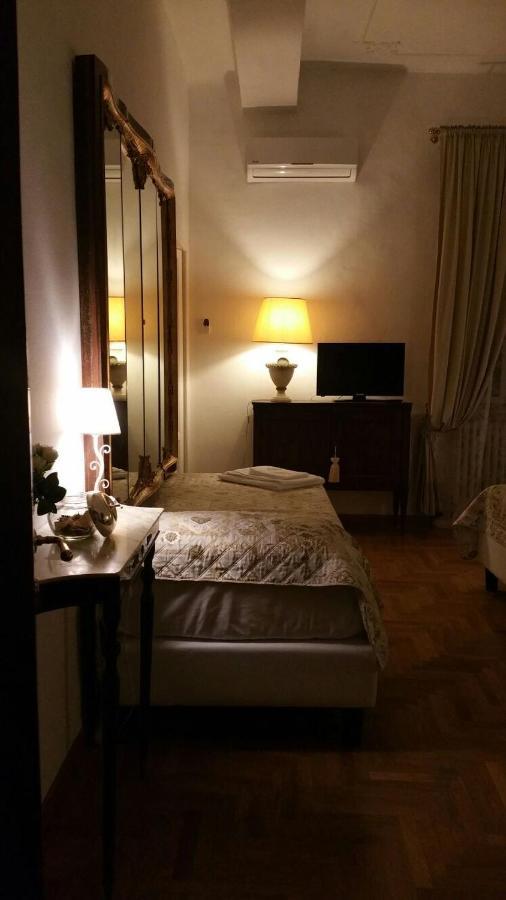 B&B La Fontanina Сиена Экстерьер фото